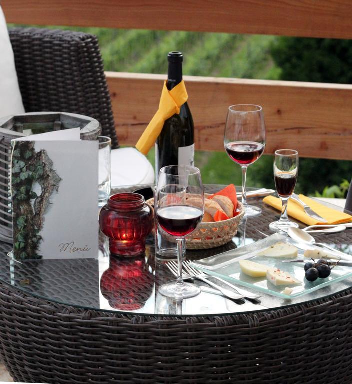Hotel Waldhof 코르나이아노 외부 사진